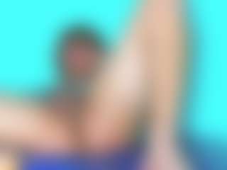 Live cam show with arielnoir6958 - Muscular on Camsoda