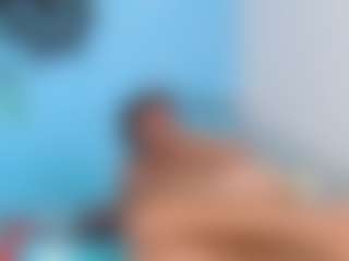 Live cam show with arielnoir6958 - Muscular on Camsoda