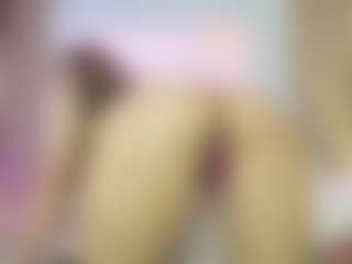 brunasanoliv's Live Sex Cam Show