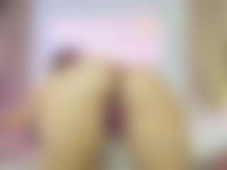 brunasanoliv's Live Sex Cam Show