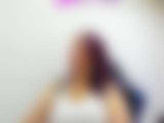 Live cam show with chantalvedette - Spanking on xfollow cams