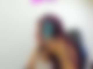 Live cam show with chantalvedette - Spanking on live18s.com