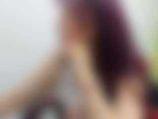 chantalvedette MILF webcam performer live streaming