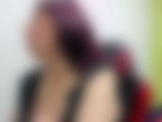 Live cam show with chantalvedette - Curvy on Camsoda Late Night