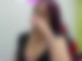Live cam show with chantalvedette - Mature on googirlz