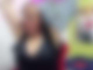 Live cam show with chantalvedette - MILF on eurowanks.com