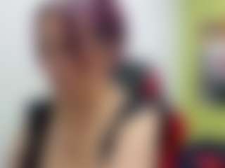 Live cam show with chantalvedette - Granny on Camsoda