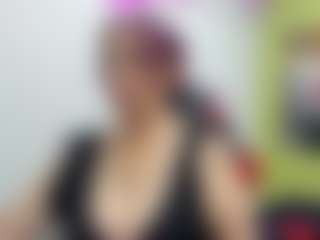 Live cam show with chantalvedette - Mature on friskycurves.com