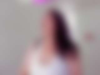 Live cam show with chantalvedette - Middle Aged on Sex Cam Show