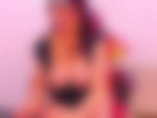 Live cam show with chantalvedette - Middle Aged on Hubzter Live