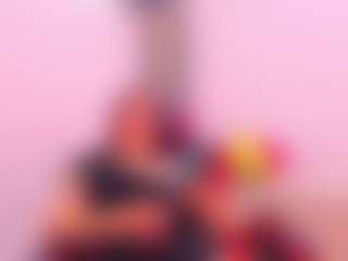 Live cam show with chantalvedette - Middle Aged on Hubzter Live