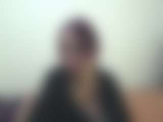 Live cam show with chantalvedette - Mature Middle Aged on justonemore.cc
