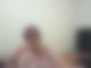 Live cam show with chantalvedette - Big Tits MILF on TottyGirls
