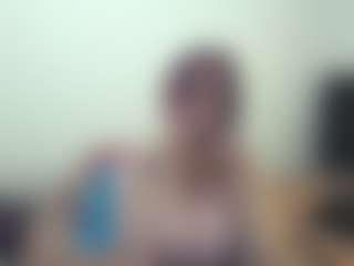 Live cam show with chantalvedette - Big Tits MILF on studioflirtlive.com