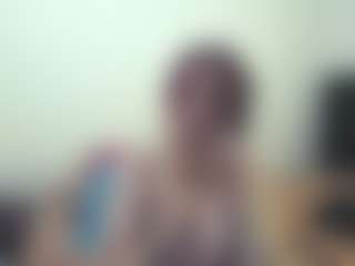 Live cam show with chantalvedette - Tittyfuck on justonemore.cc