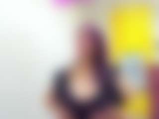 Live cam show with chantalvedette - Tease MILF on SxyPornLive