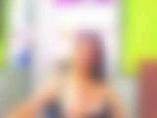Live cam show with chantalvedette - Dildo Or Vibrator on Free Soda