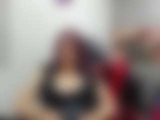 Live cam show with chantalvedette - Tittyfuck on Camsoda