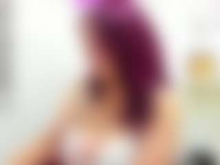 chantalvedette MILF webcam performer live streaming