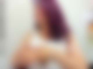chantalvedette MILF webcam performer live streaming