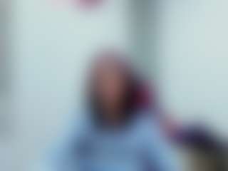 chantalvedette MILF webcam performer live streaming