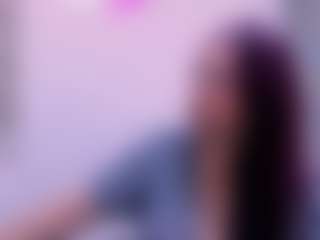 Live cam show with chantalvedette - Facial Piercings on livesuperchat.net