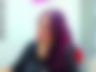 Live cam show with chantalvedette - Granny on crypto-cams