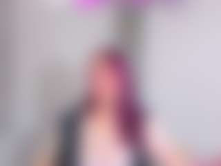 chantalvedette MILF webcam performer live streaming