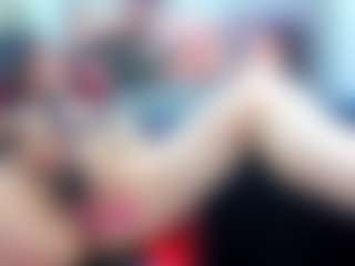 Live cam show with chantalvedette - Middle Aged on nudelive.tv