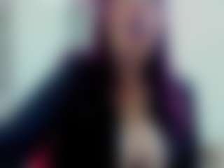 Live cam show with chantalvedette - Mature on Instabang