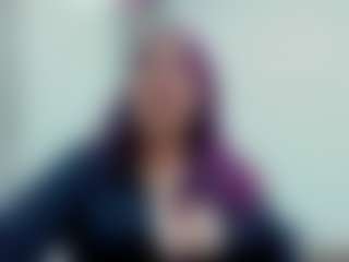 Live cam show with chantalvedette - Middle Aged on Nude Live Now