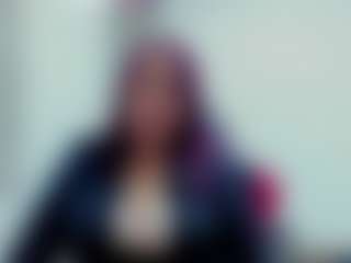 Live cam show with chantalvedette - Middle Aged on sexylivex.com