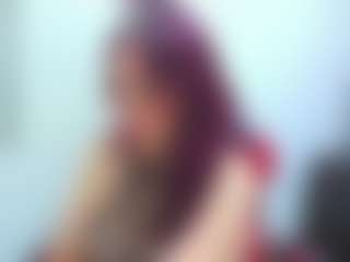 Live cam show with chantalvedette - Granny MILF on Camming Site