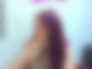 Live cam show with chantalvedette - Flashing on Camsoda
