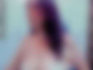 Live cam show with chantalvedette - Senior on StripNow