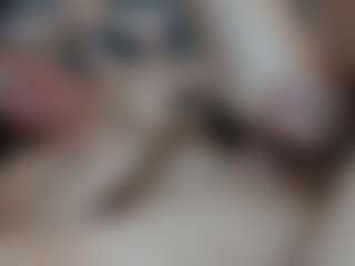 Live cam show with Cindy-Velez - Brown Eyes on Camsoda