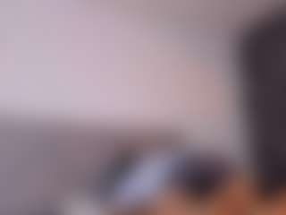 Live cam show with Cindy-Velez - Tease on SpankPalCams