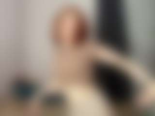 Live cam show with Tanesha - Yoga on Fit Hotties