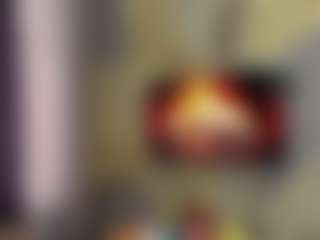 Live cam show with Tanesha - Upskirt on madthumbs