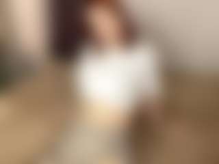 Live cam show with Tanesha - Joi on xplaylive.com