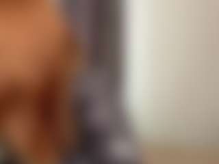 Spettacolo in cam dal vivo con Tanesha - Young Adult su Camsoda