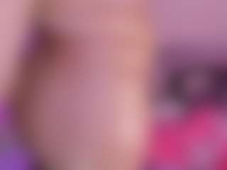 Live cam show with luna00bella - Body Massage on Cam Slut