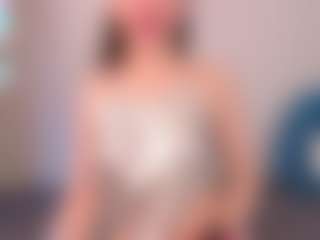 Live cam show with Oliviakis - Babygirl on xDating