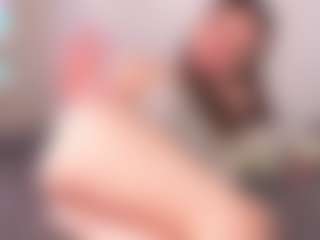 Live cam show with Oliviakis - Tongue on Camsoda