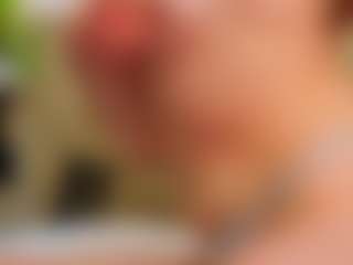 Live cam show with Oliviakis - Privateshow on eurowanks.com