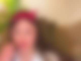 Live cam show with Oliviakis - Nipple Piercings on liverealitysex.com