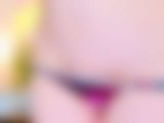 Live cam show with Oliviakis - Little on iamadamtest123.com