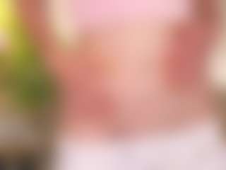 Live cam show with Oliviakis - Nipple Play on SpankPalCams