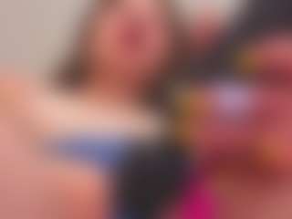 Live cam show with Oliviakis - Panties on MyBangCams
