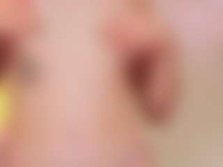Live cam show with Oliviakis - Little on crypto-cams